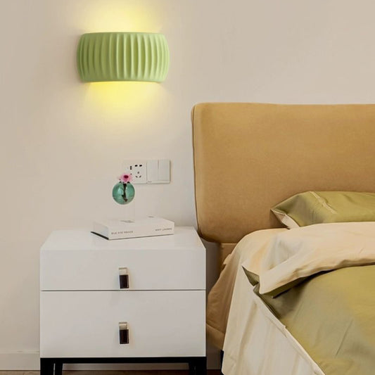 Pumpkin Resin Bedside Wall Light / 8W / Beige