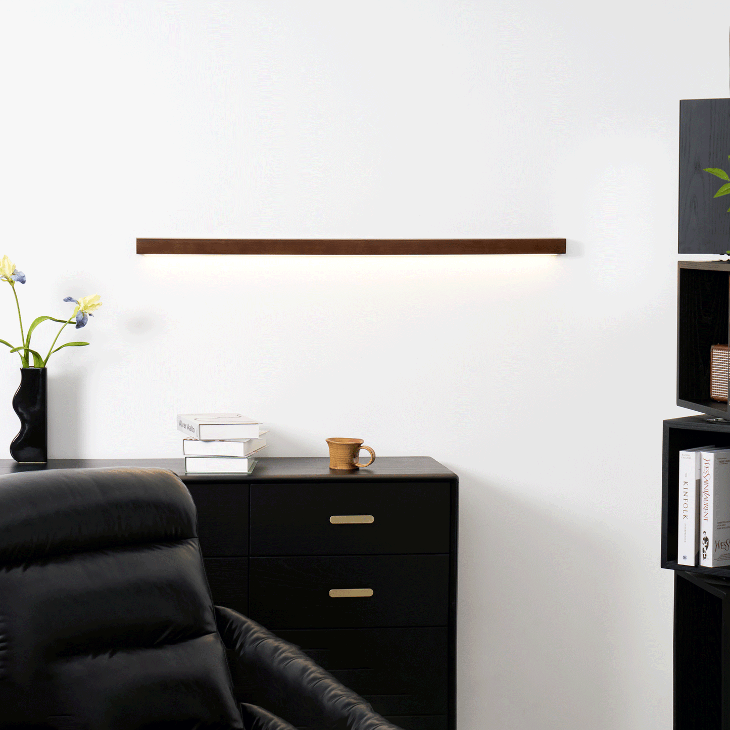 Linear Wood Integrated LED Wall Light / ∅ 47.2″ x W 1.8″ x H 2″ / Walnut Color / Triac Dimmable Warm Light